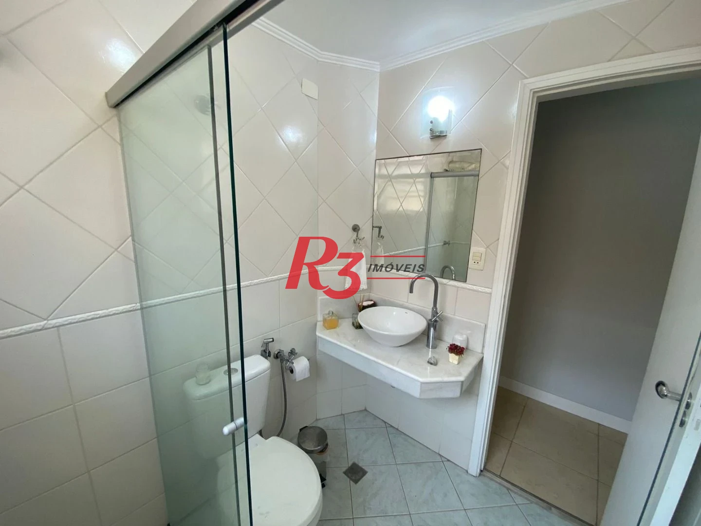 Apartamento com 3 dormitórios à venda, 163 m² por R$ 998.000,00 - Boqueirão - Santos/SP
