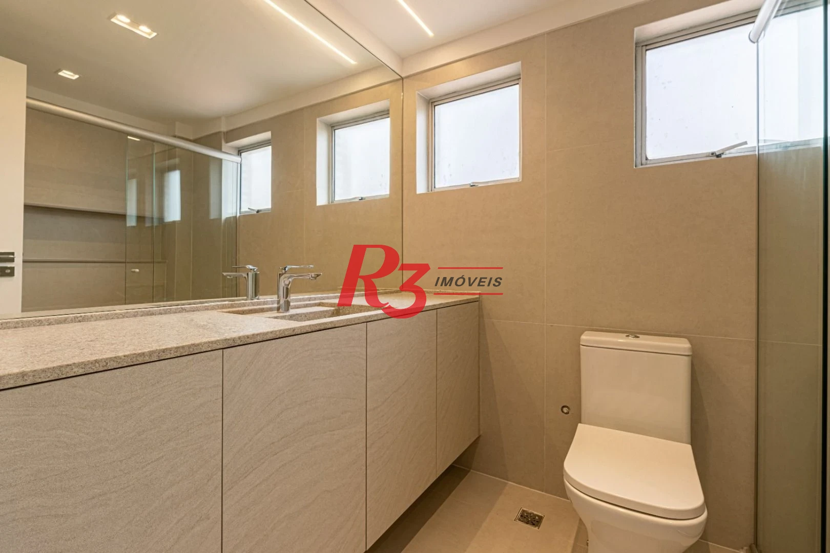 Apartamento à venda, 223 m² por R$ 2.590.000,00 - Boqueirão - Santos/SP