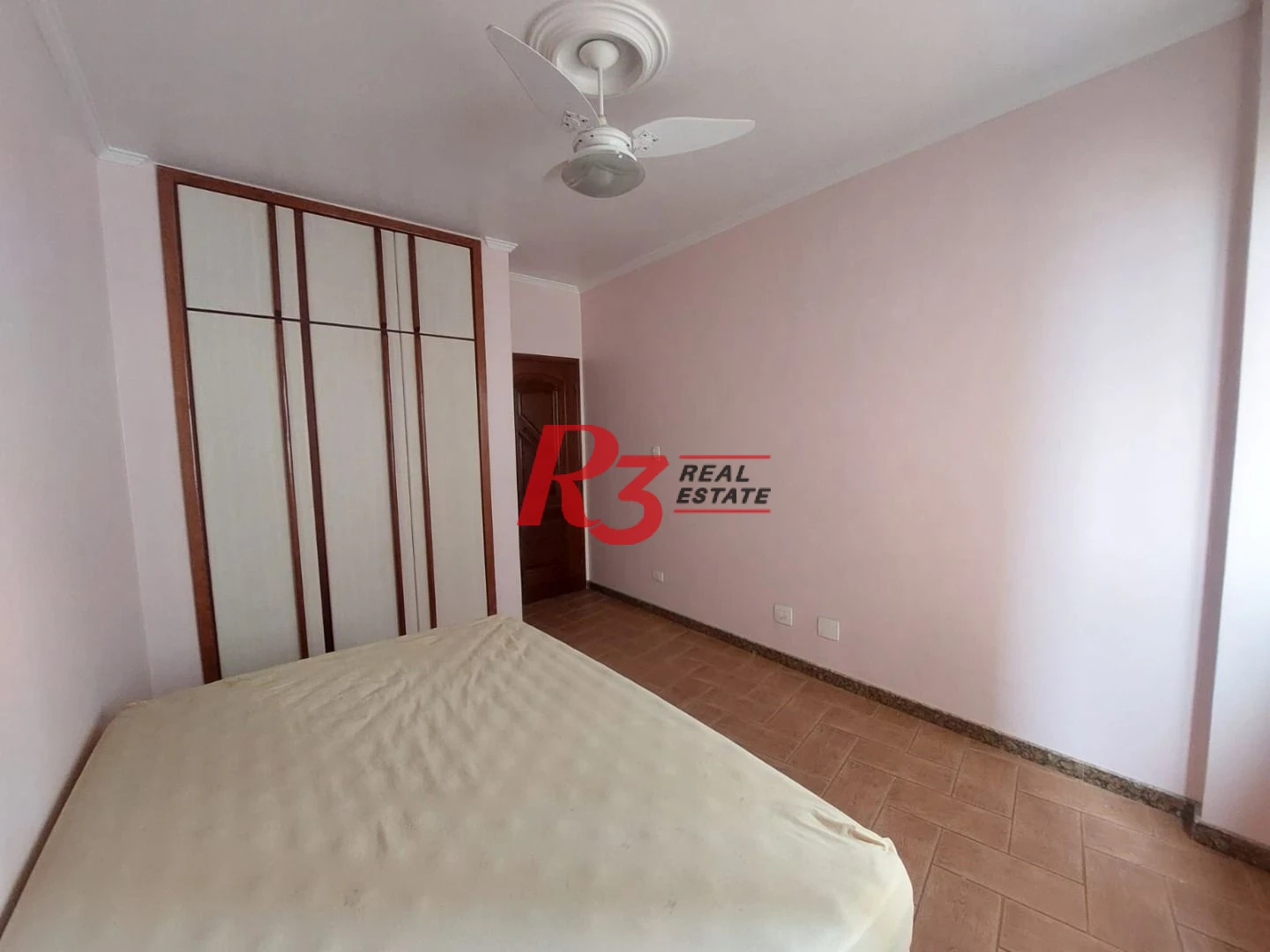 Apartamento com 2 dormitórios à venda, 160 m² por R$ 900.000,00 - José Menino - Santos/SP