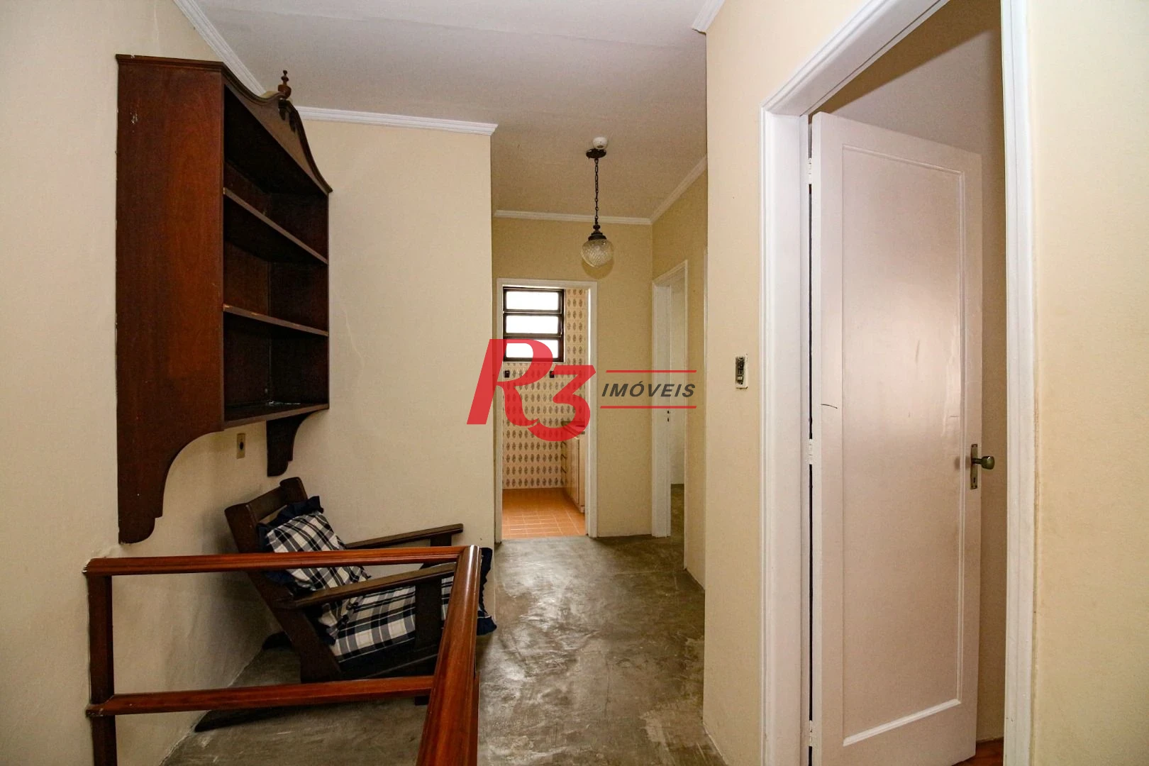 Sobrado com 4 dormitórios, 325 m² - venda por R$ 2.500.000,00 ou aluguel por R$ 8.000,00/mês - Embaré - Santos/SP