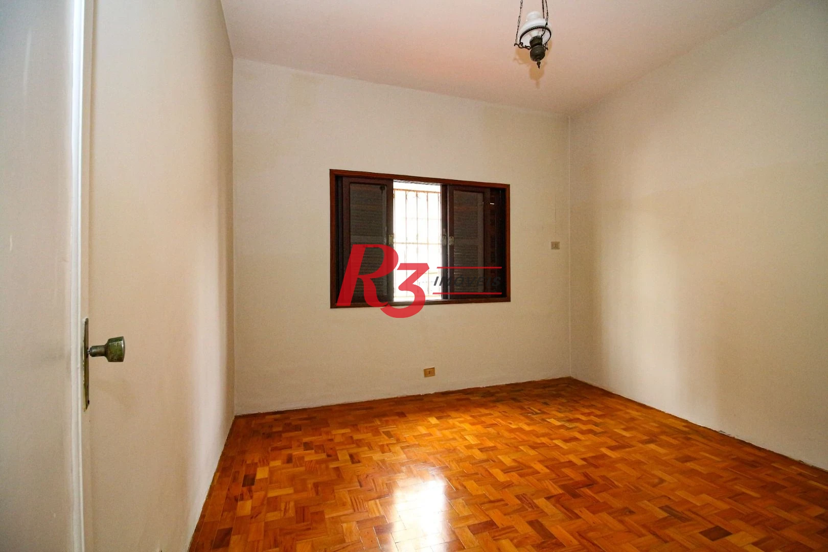 Sobrado com 4 dormitórios, 325 m² - venda por R$ 2.500.000,00 ou aluguel por R$ 8.000,00/mês - Embaré - Santos/SP