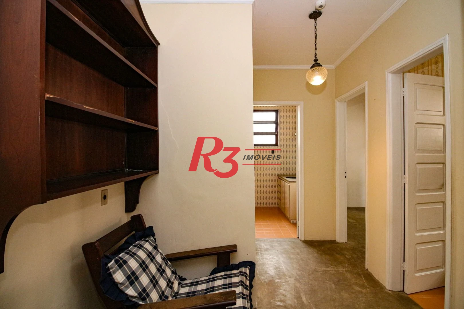 Sobrado com 4 dormitórios, 325 m² - venda por R$ 2.500.000,00 ou aluguel por R$ 8.000,00/mês - Embaré - Santos/SP