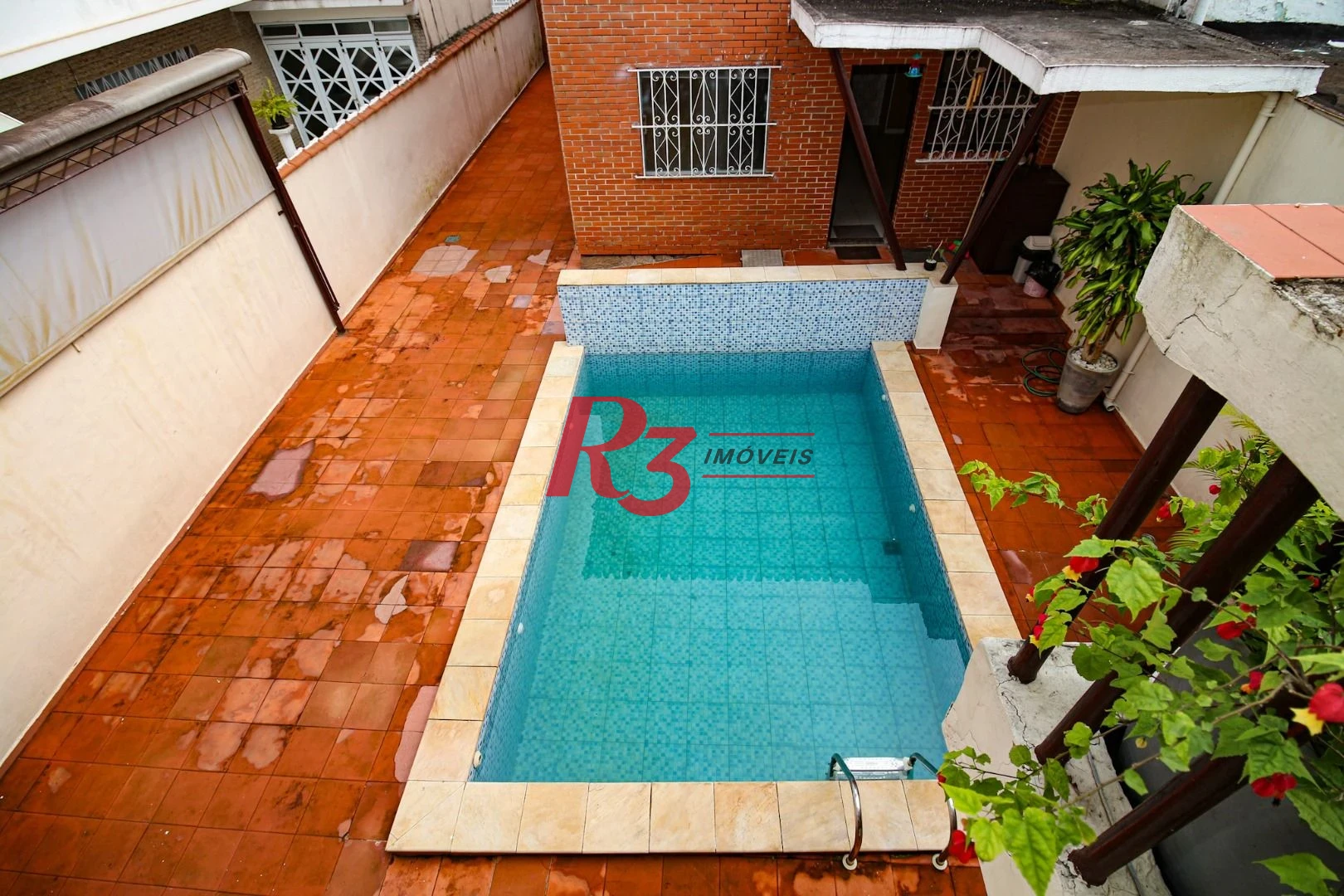 Sobrado com 4 dormitórios, 325 m² - venda por R$ 2.500.000,00 ou aluguel por R$ 8.000,00/mês - Embaré - Santos/SP