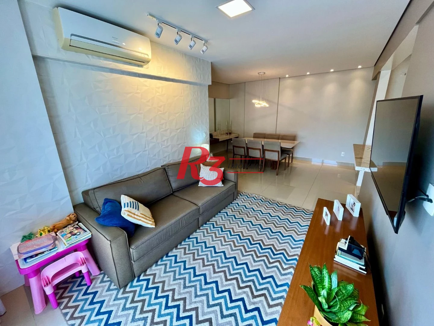 Apartamento com 2 dormitórios à venda, 85 m² por R$ 925.000,00 - Marapé - Santos/SP