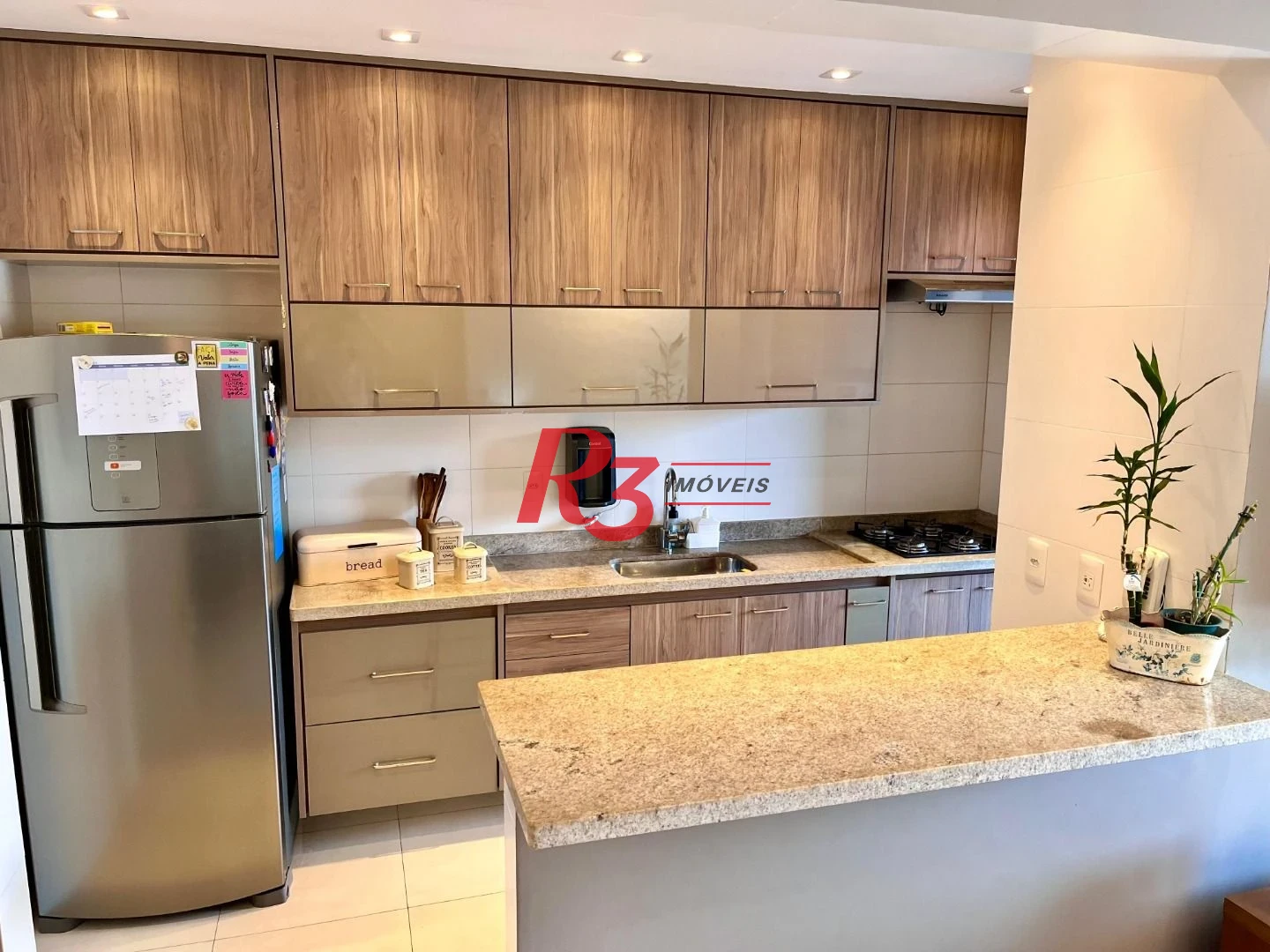 Apartamento com 2 dormitórios à venda, 85 m² por R$ 925.000,00 - Marapé - Santos/SP