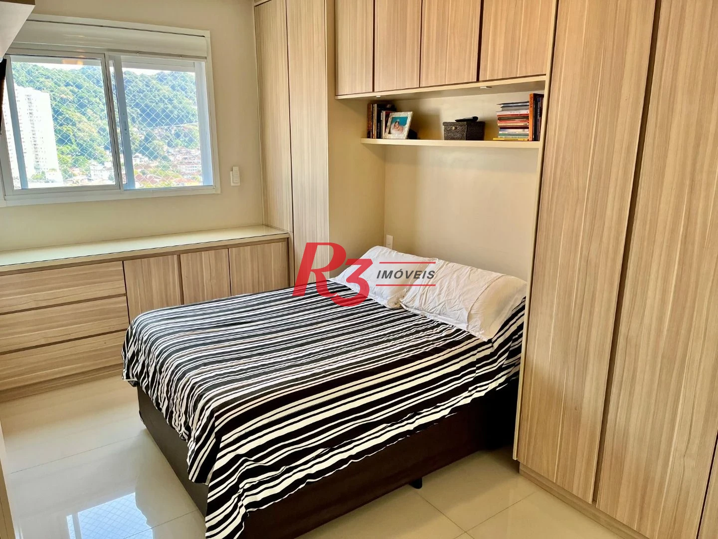 Apartamento com 2 dormitórios à venda, 85 m² por R$ 925.000,00 - Marapé - Santos/SP