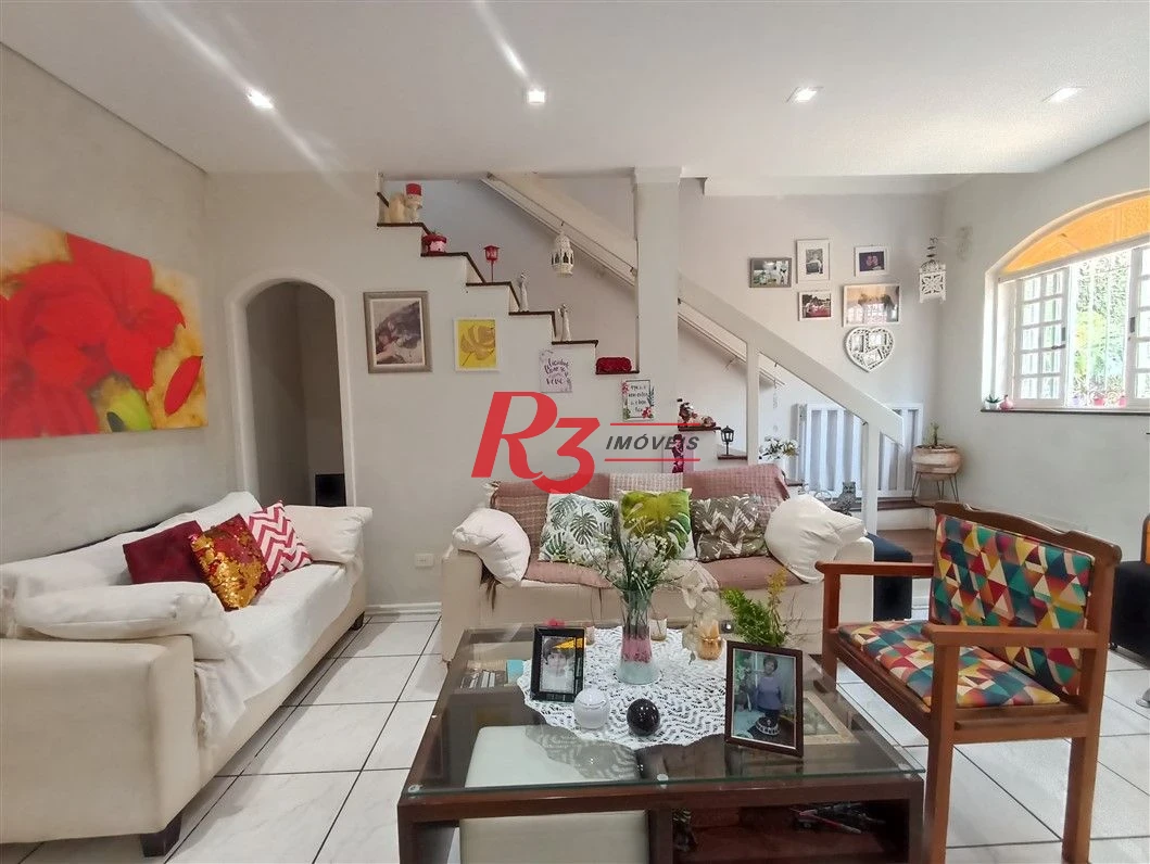Sobrado à venda, 236 m² por R$ 1.990.000,00 - Embaré - Santos/SP