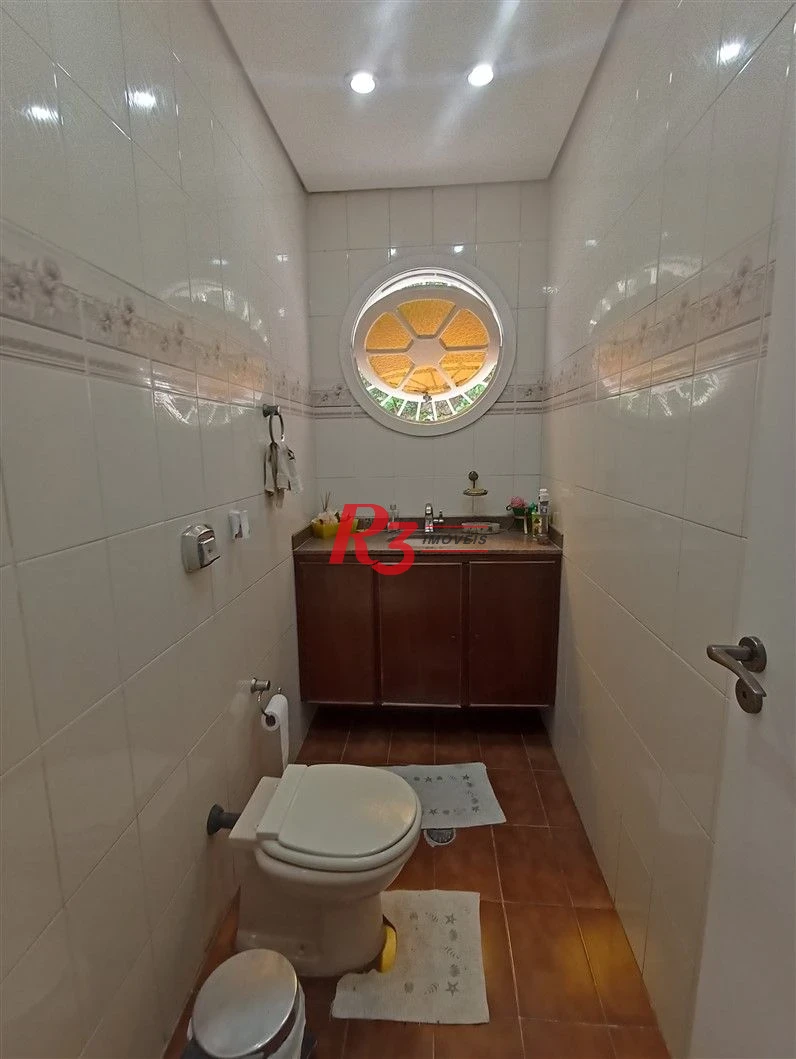 Sobrado à venda, 236 m² por R$ 1.990.000,00 - Embaré - Santos/SP