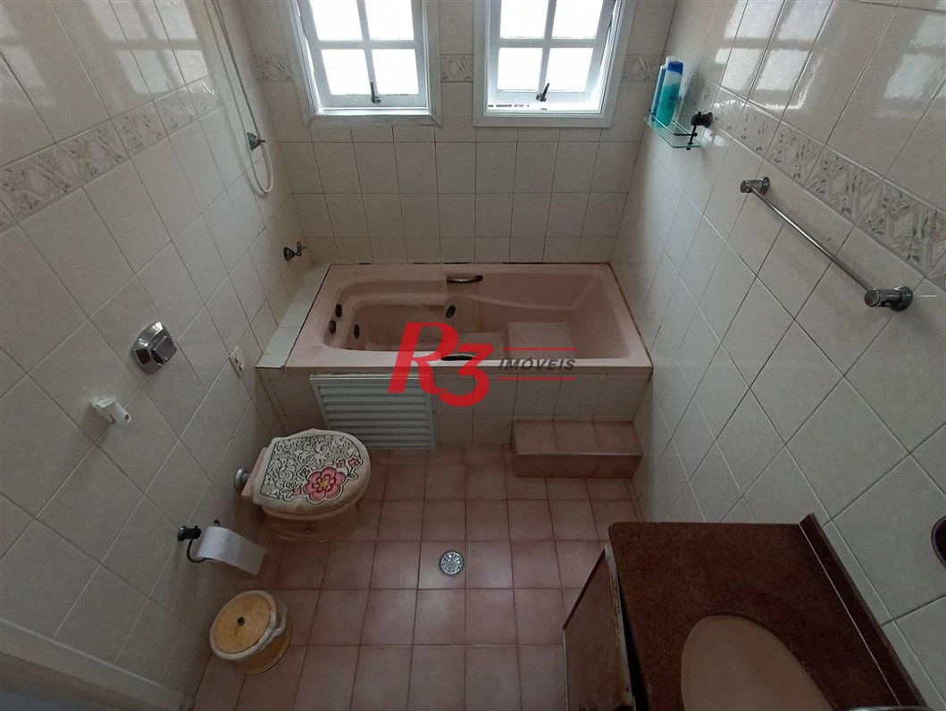 Sobrado à venda, 236 m² por R$ 1.990.000,00 - Embaré - Santos/SP