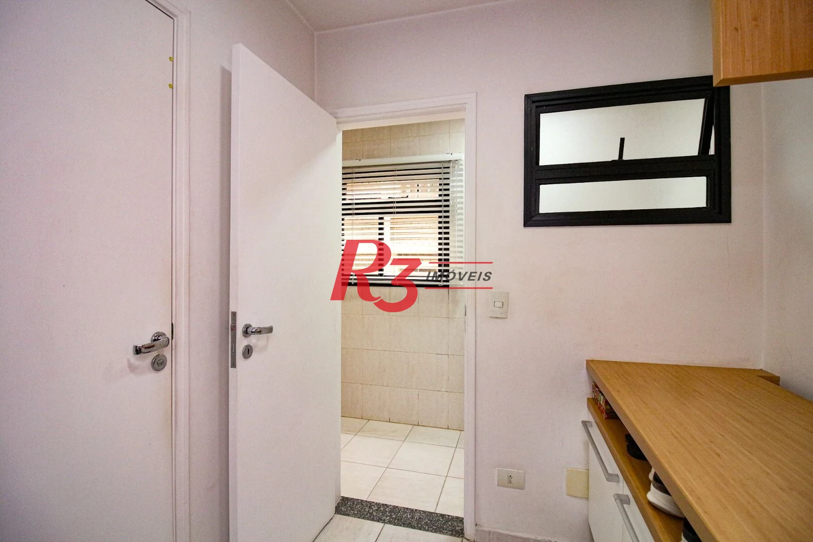 Apartamento com 4 suítes à venda, 266 m² por R$ 2.500.000 - Boqueirão - Santos/SP
