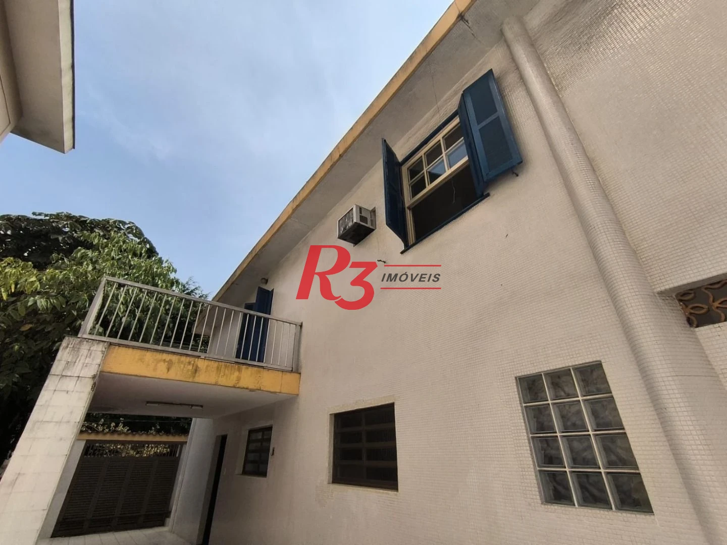Casa com 3 dormitórios à venda, 210 m² por R$ 2.130.000,00 - Embaré - Santos/SP