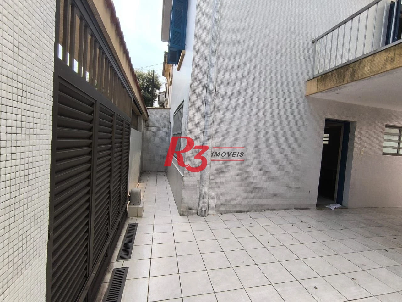 Casa com 3 dormitórios à venda, 210 m² por R$ 2.130.000,00 - Embaré - Santos/SP