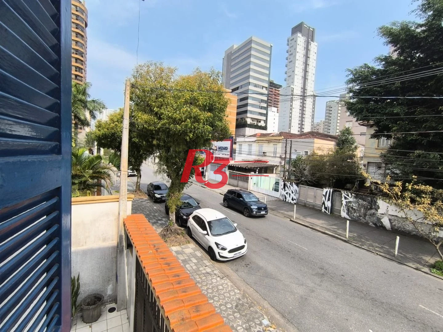 Casa com 3 dormitórios à venda, 210 m² por R$ 2.130.000,00 - Embaré - Santos/SP