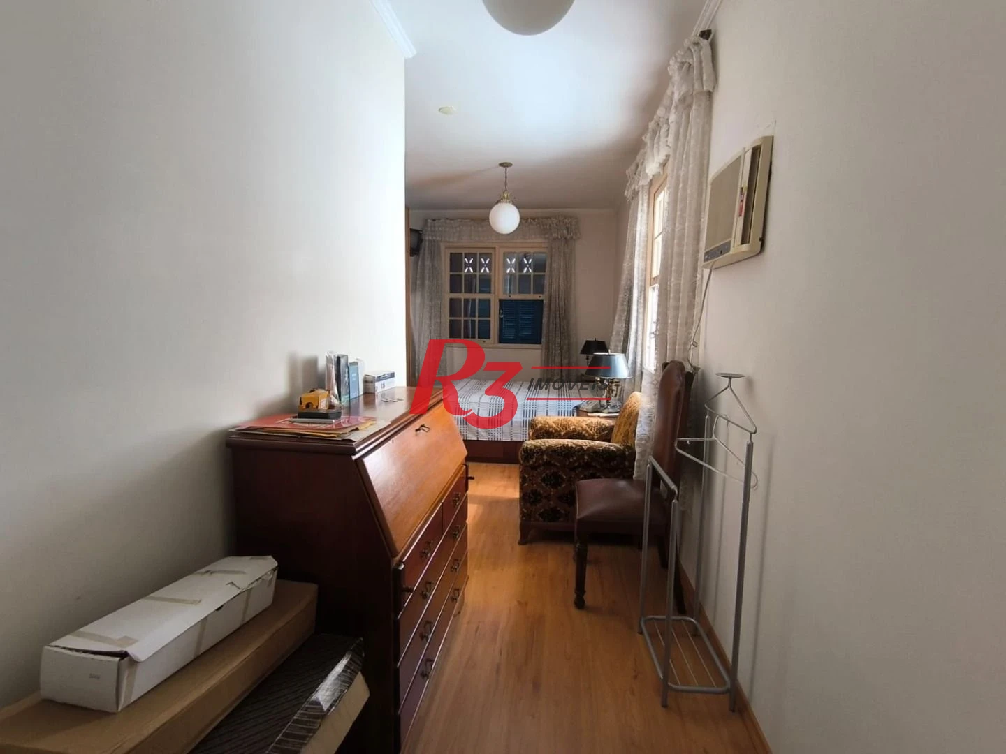 Casa com 3 dormitórios à venda, 210 m² por R$ 2.130.000,00 - Embaré - Santos/SP