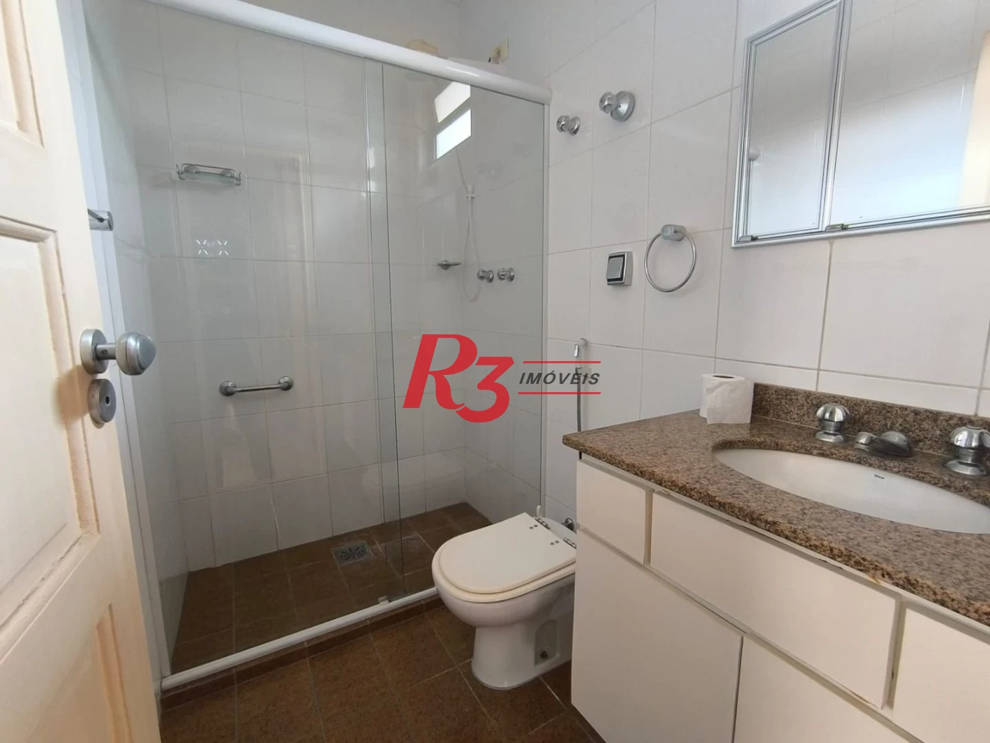 Casa com 3 dormitórios à venda, 210 m² por R$ 2.130.000,00 - Embaré - Santos/SP