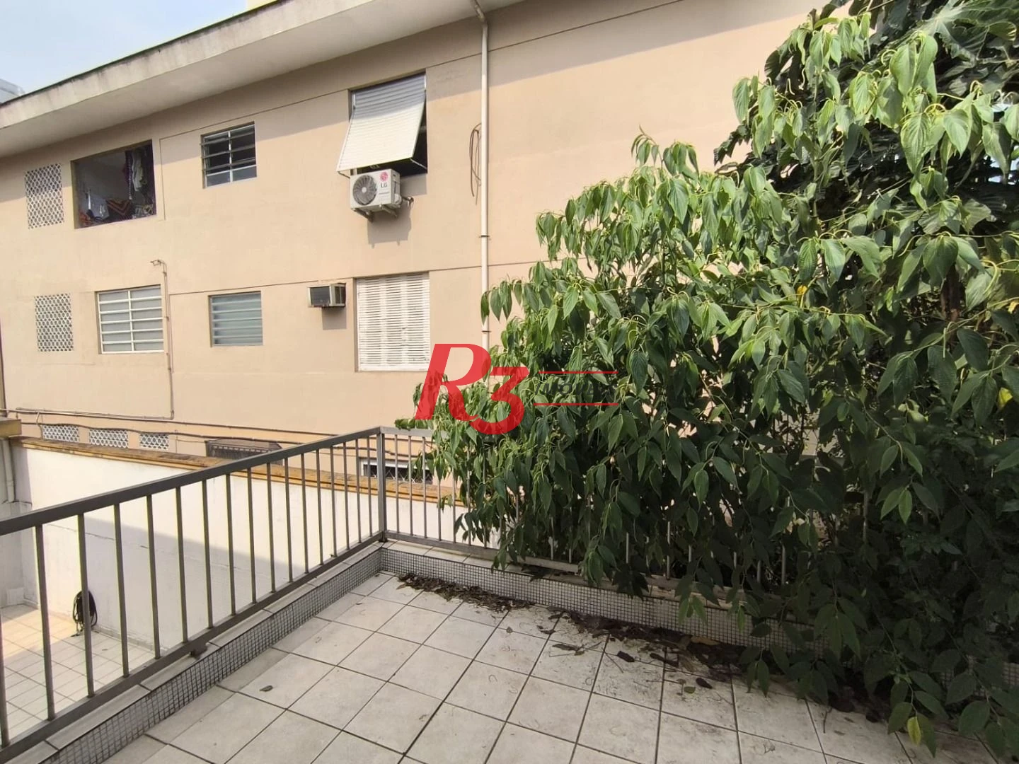 Casa com 3 dormitórios à venda, 210 m² por R$ 2.130.000,00 - Embaré - Santos/SP