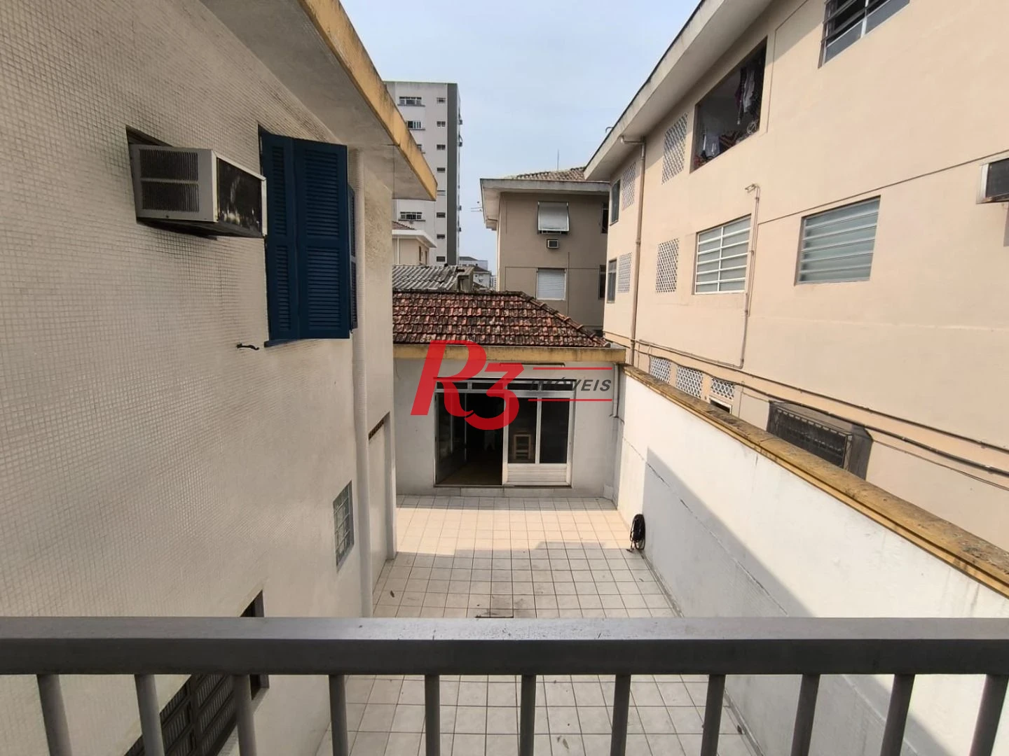 Casa com 3 dormitórios à venda, 210 m² por R$ 2.130.000,00 - Embaré - Santos/SP