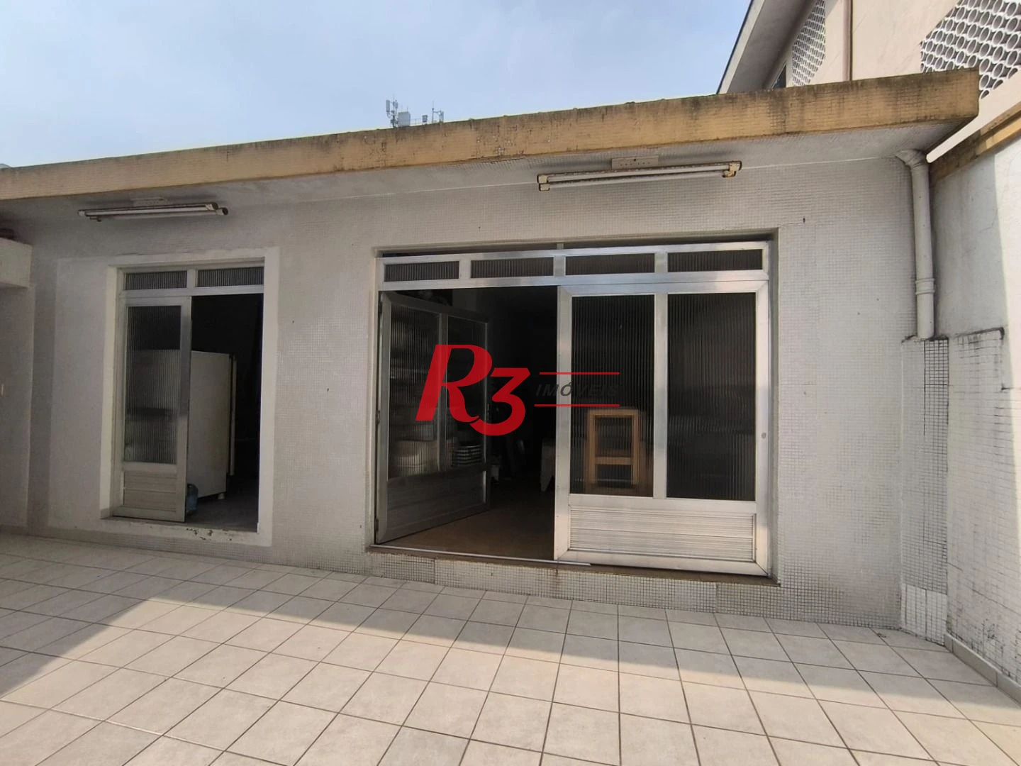 Casa com 3 dormitórios à venda, 210 m² por R$ 2.130.000,00 - Embaré - Santos/SP