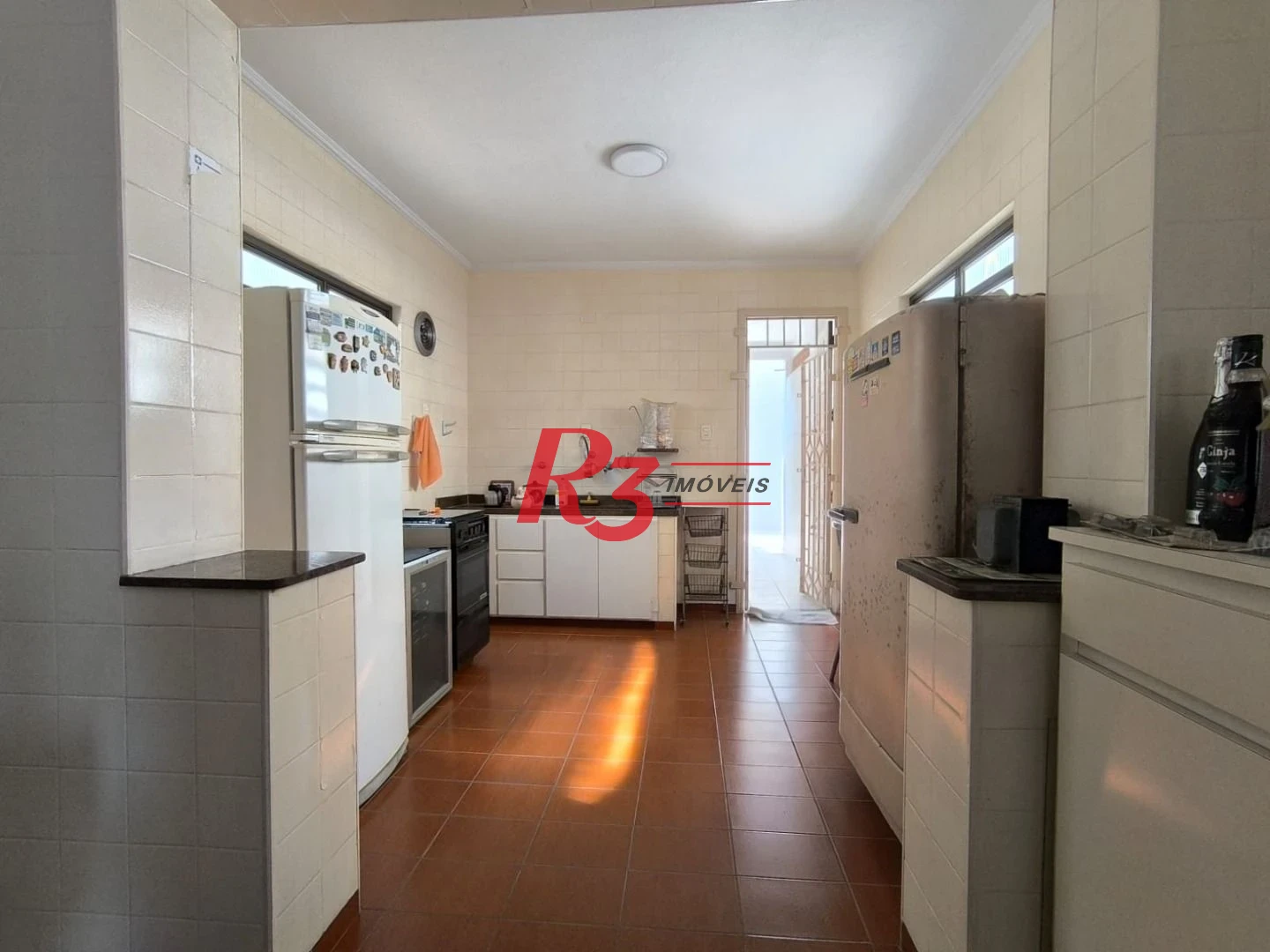 Casa com 3 dormitórios à venda, 210 m² por R$ 2.130.000,00 - Embaré - Santos/SP