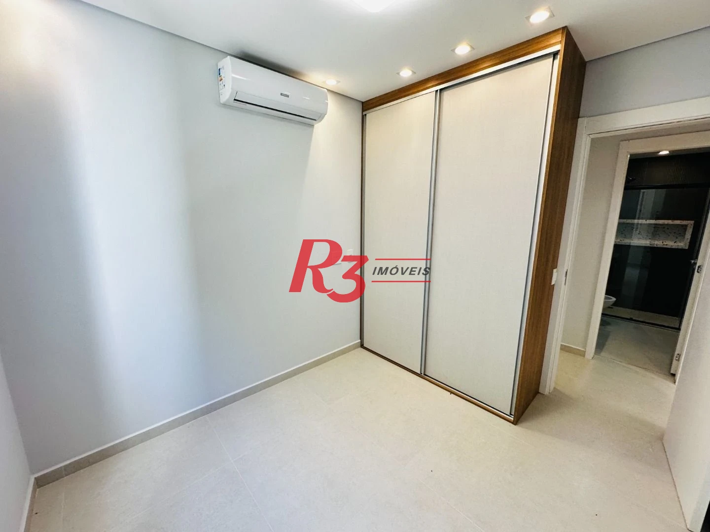 Apartamento à venda, 62 m² por R$ 752.600,00 - Marapé - Santos/SP