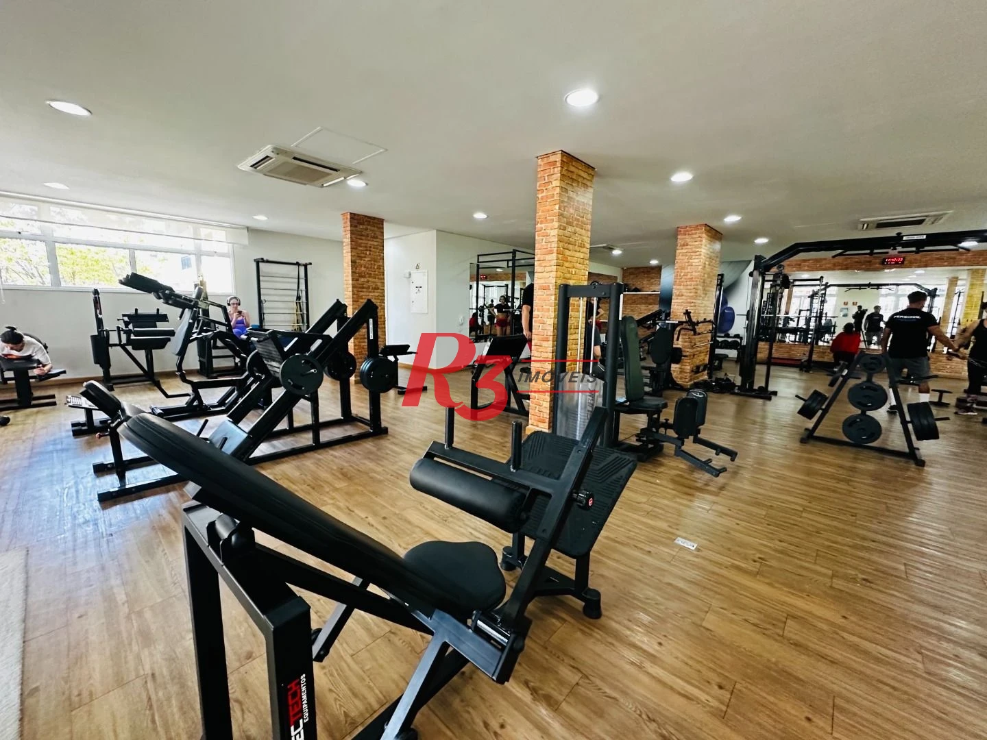 Apartamento com 2 dormitórios à venda, 62 m² por R$ 756.000,00 - Marapé - Santos/SP