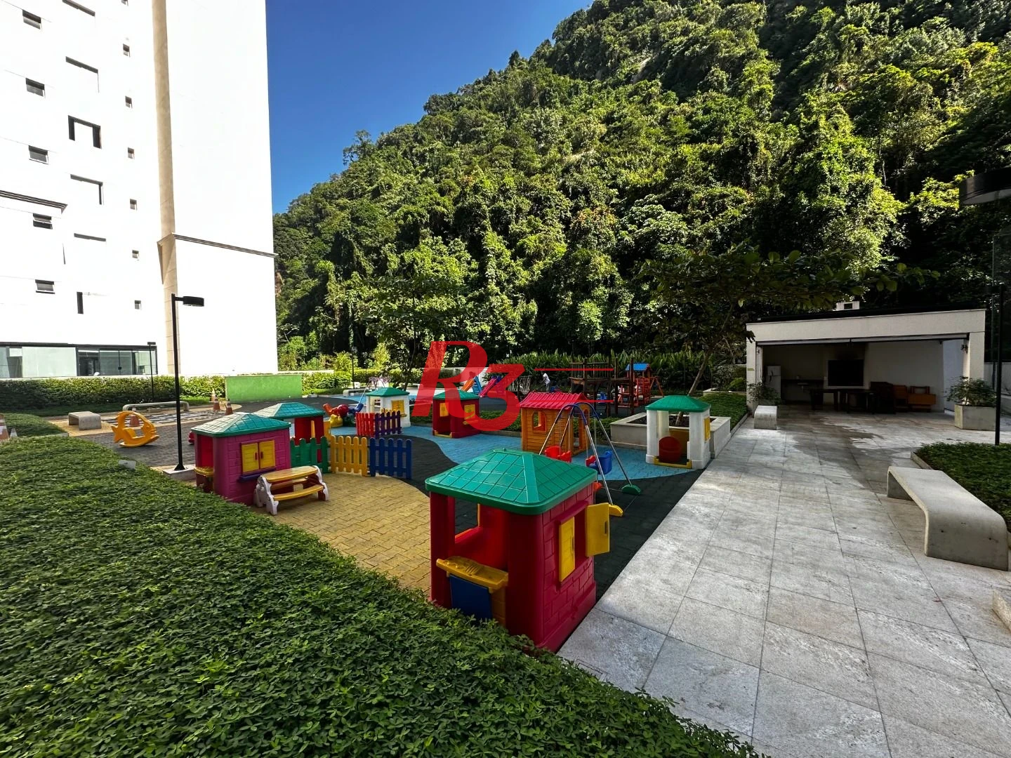 Apartamento com 2 dormitórios à venda, 62 m² por R$ 756.000,00 - Marapé - Santos/SP