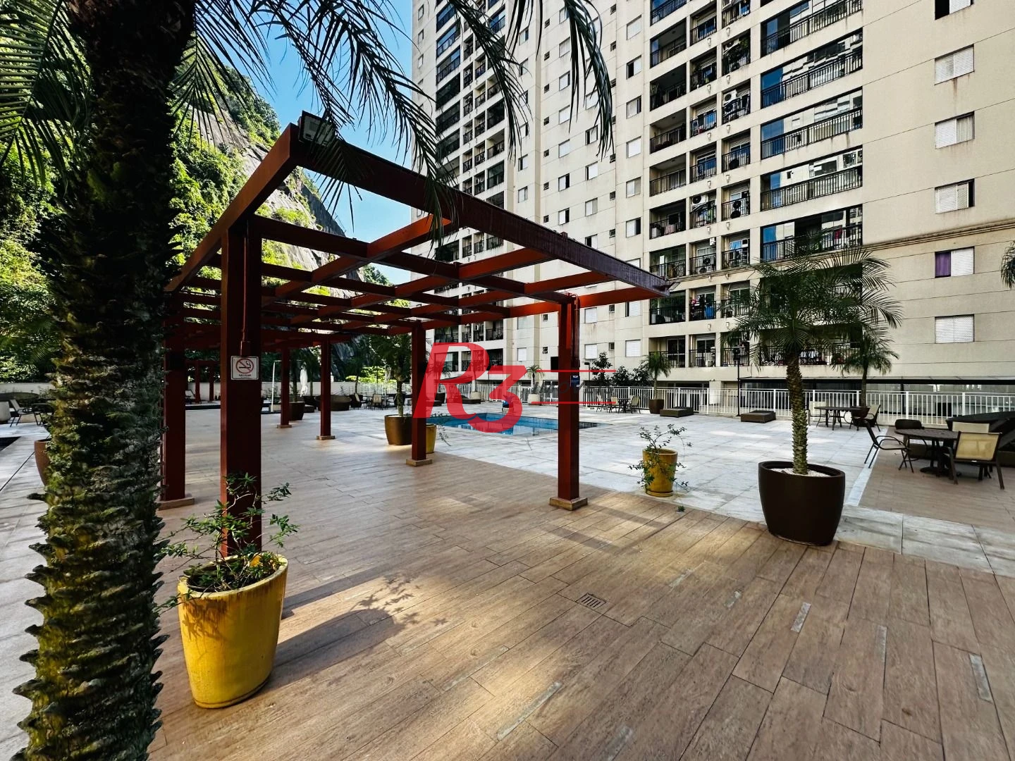 Apartamento com 2 dormitórios à venda, 62 m² por R$ 756.000,00 - Marapé - Santos/SP
