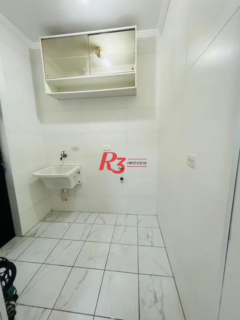 Apartamento com 2 dormitórios para alugar, 60 m² por R$ 3.300,00/mês - Marapé - Santos/SP