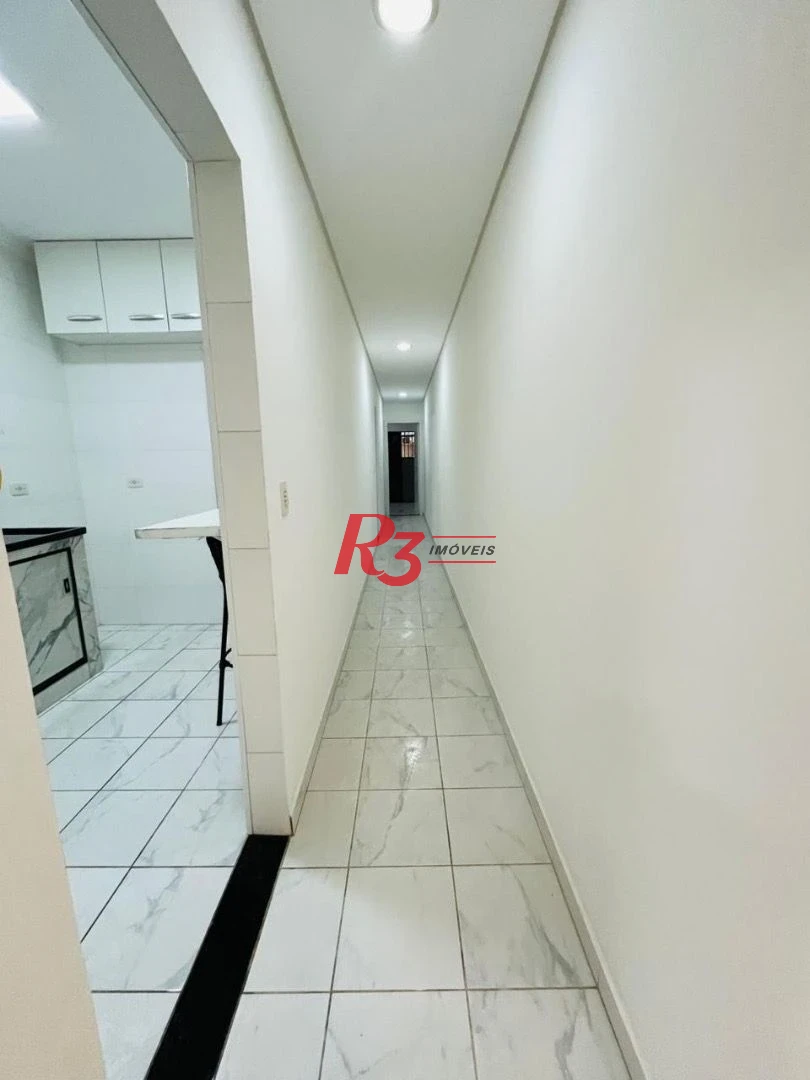 Apartamento com 2 dormitórios para alugar, 60 m² por R$ 3.300,00/mês - Marapé - Santos/SP
