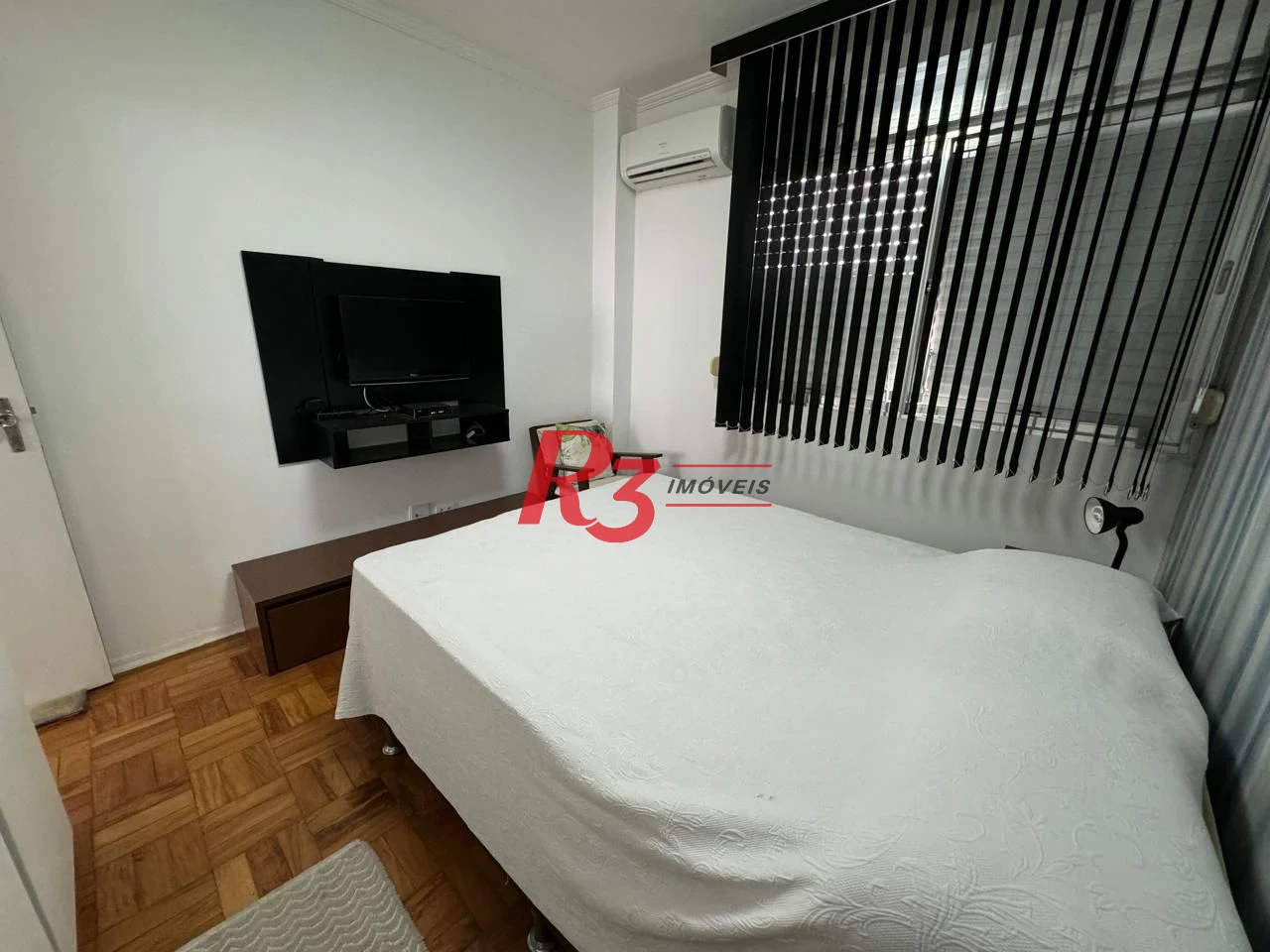 Apartamento com 2 dormitórios à venda, 89 m² por R$ 860.000,00 - Embaré - Santos/SP