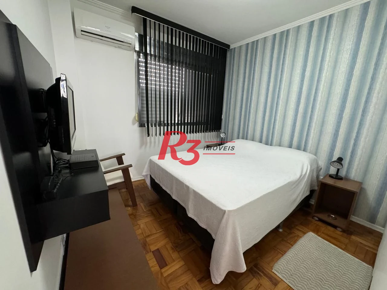 Apartamento com 2 dormitórios à venda, 89 m² por R$ 860.000,00 - Embaré - Santos/SP