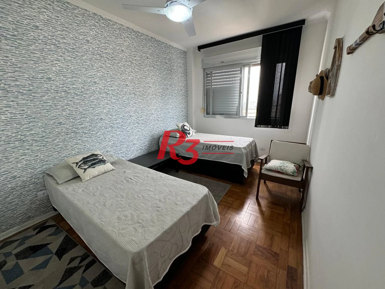 Apartamento com 2 dormitórios à venda, 89 m² por R$ 860.000,00 - Embaré - Santos/SP