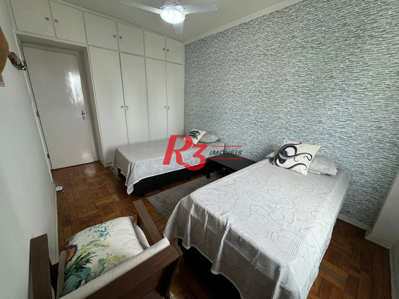 Apartamento com 2 dormitórios à venda, 89 m² por R$ 860.000,00 - Embaré - Santos/SP