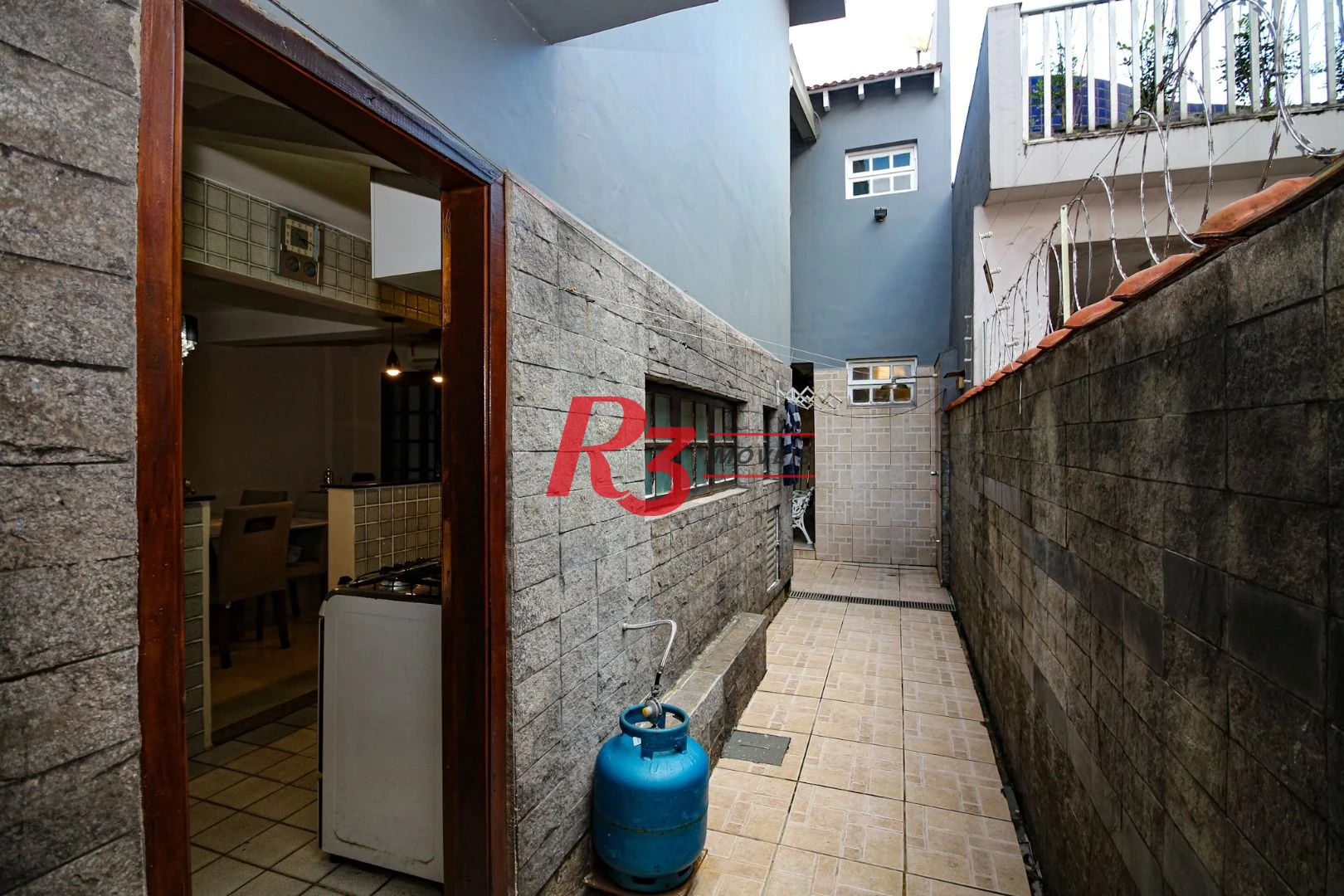 Sobrado à venda, 135 m² por R$ 1.015.000,00 - Boqueirão - Santos/SP