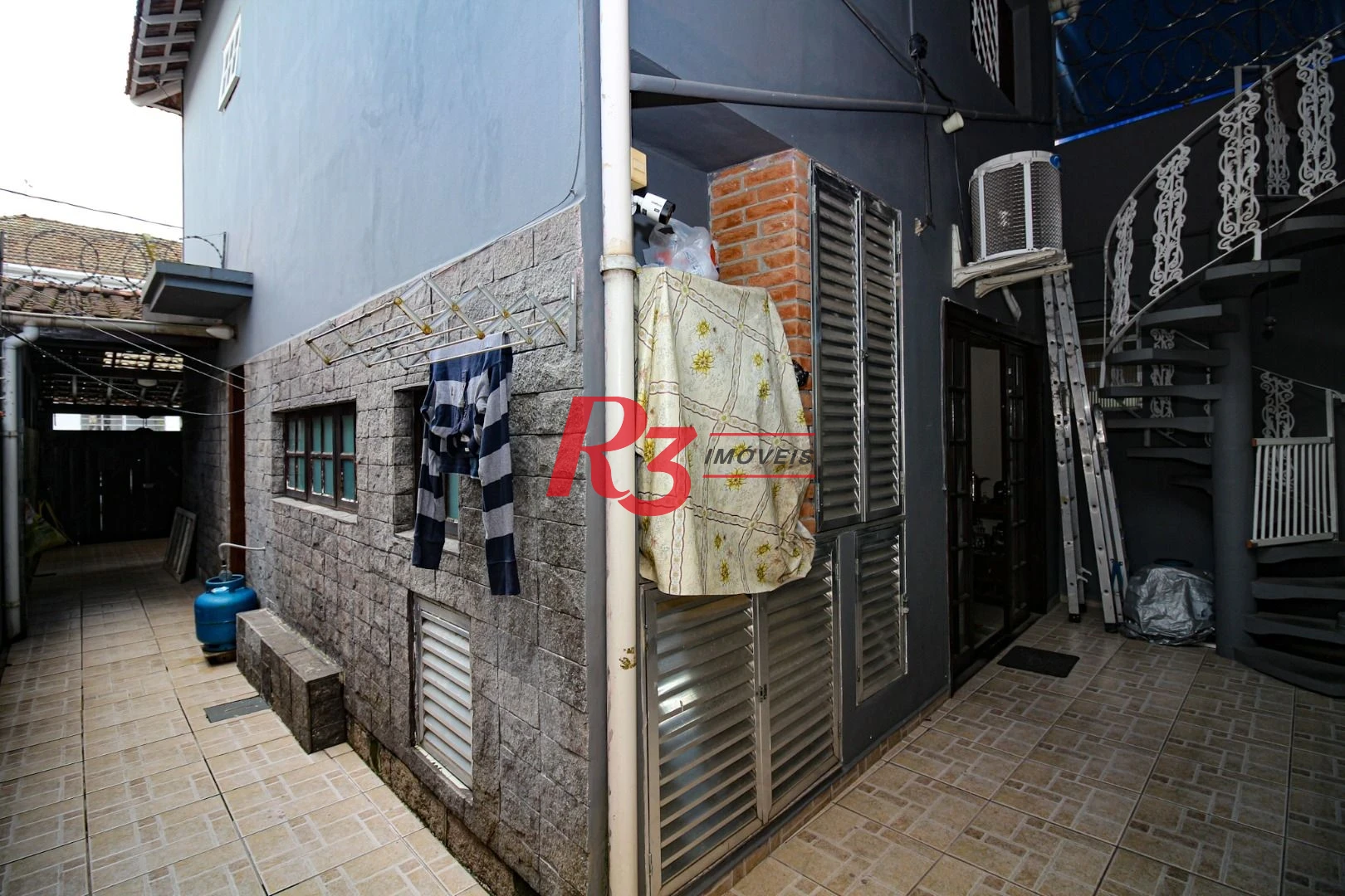 Sobrado à venda, 135 m² por R$ 1.015.000,00 - Boqueirão - Santos/SP