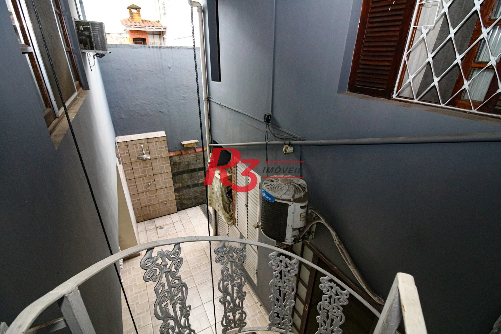 Sobrado à venda, 135 m² por R$ 1.015.000,00 - Boqueirão - Santos/SP