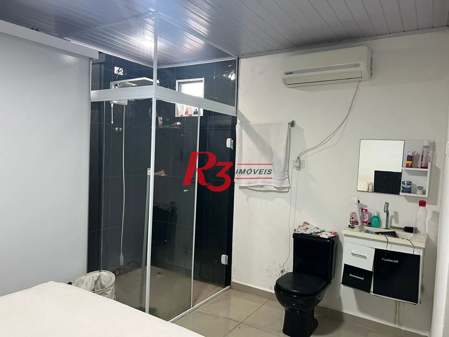 Casa à venda, 100 m² por R$ 320.000,00 - Vila Mateo Bei - São Vicente/SP
