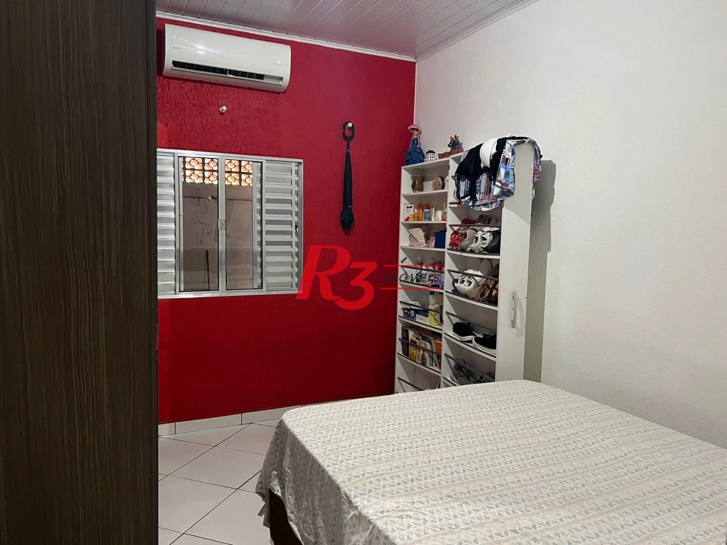 Casa à venda, 100 m² por R$ 320.000,00 - Vila Mateo Bei - São Vicente/SP