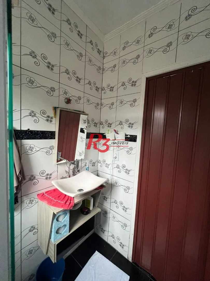 Casa à venda, 100 m² por R$ 320.000,00 - Vila Mateo Bei - São Vicente/SP