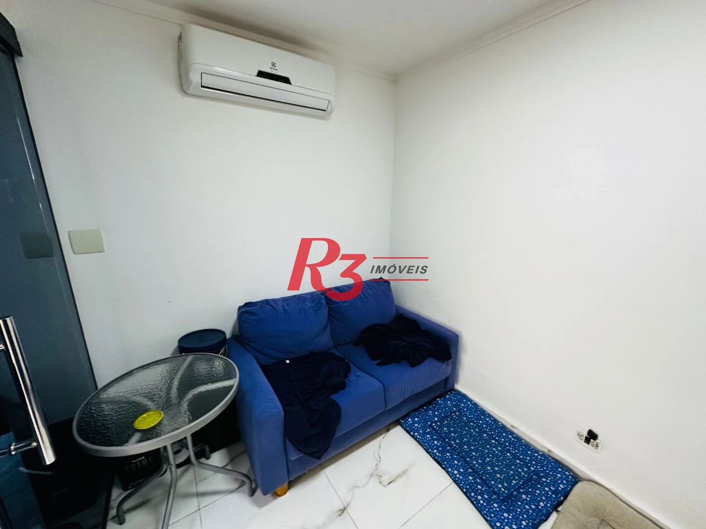 Sobrado com 4 dormitórios à venda, 245 m² por R$ 1.350.000,00 - Ponta da Praia - Santos/SP