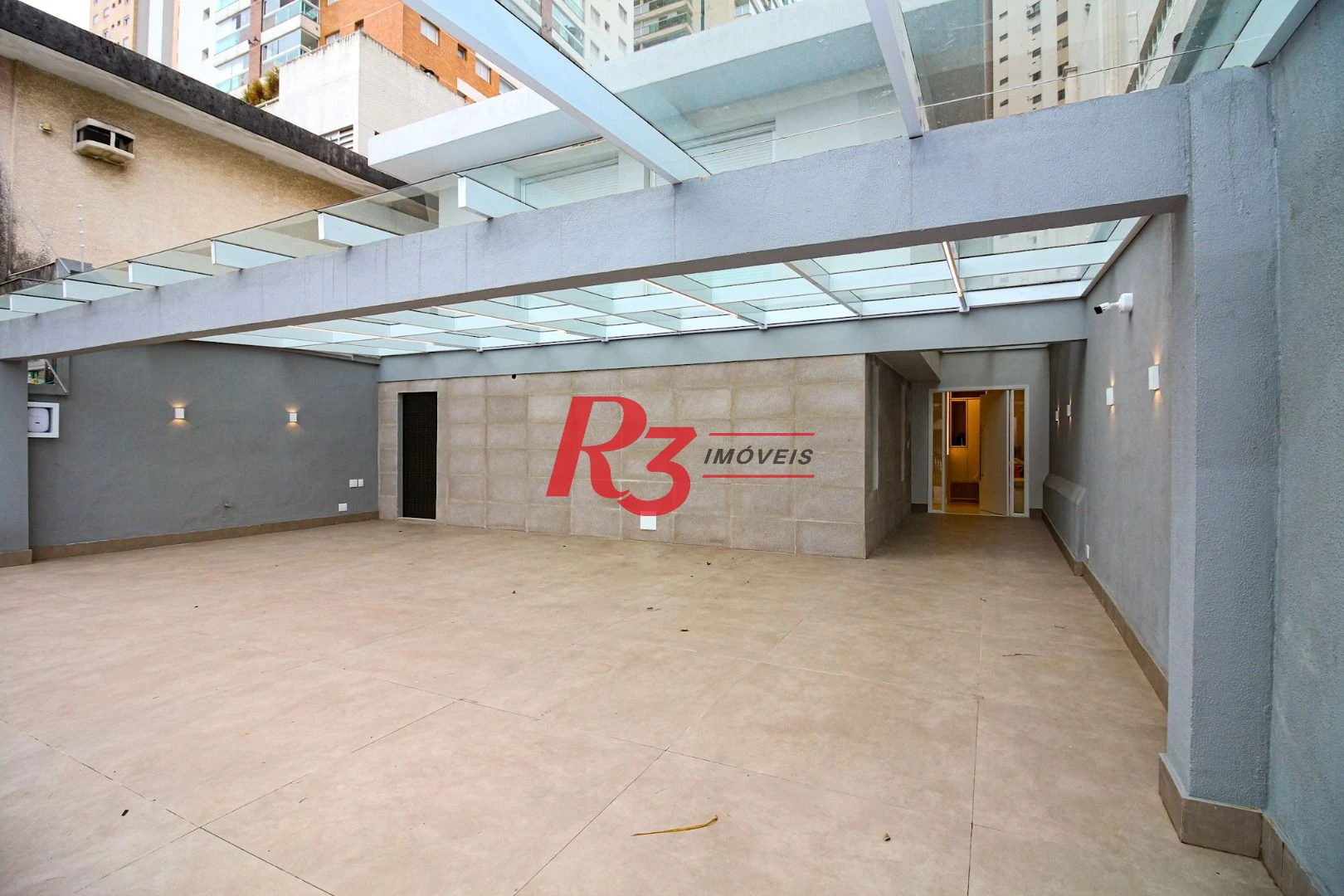 Casa com 3 suítes à venda, 300 m² por R$ 4.500.000 - Ponta da Praia - Santos/SP