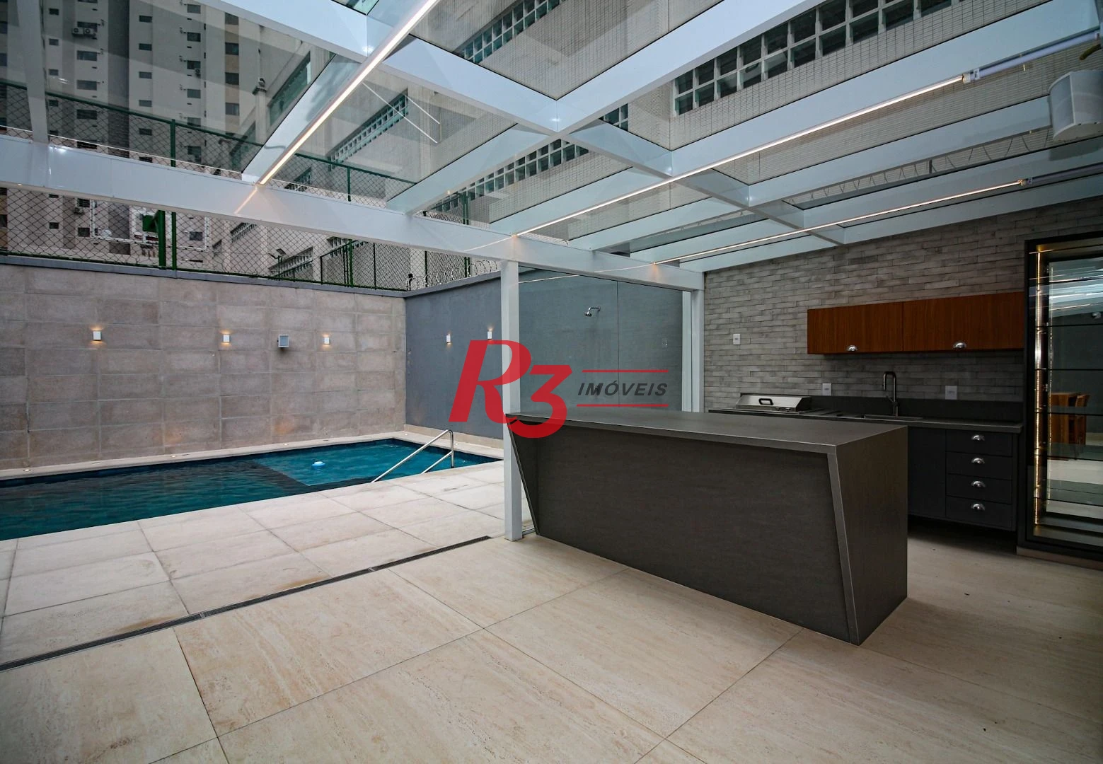 Casa com 3 suítes à venda, 300 m² por R$ 4.500.000 - Ponta da Praia - Santos/SP