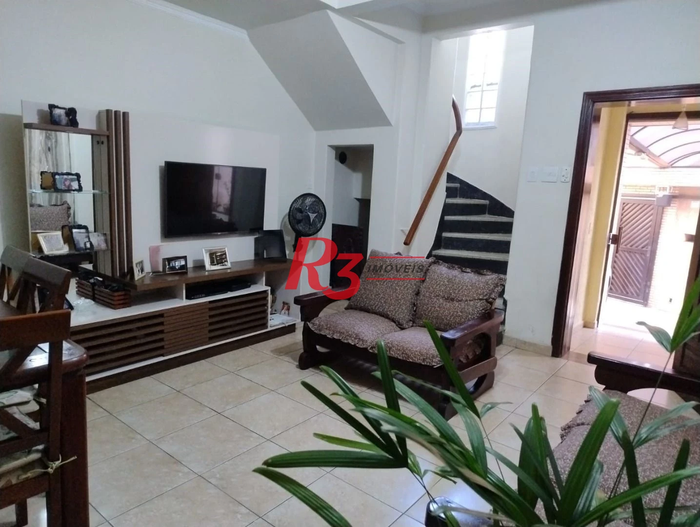 Sobrado com 3 dormitórios à venda, 226 m² por R$ 700.000,00 - Centro - São Vicente/SP