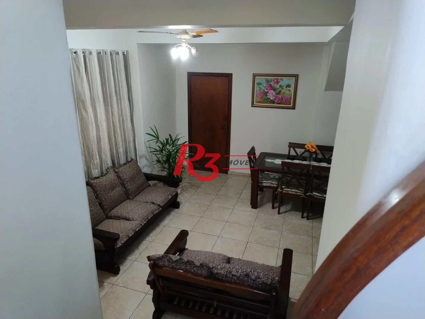 Sobrado com 3 dormitórios à venda, 226 m² por R$ 700.000,00 - Centro - São Vicente/SP