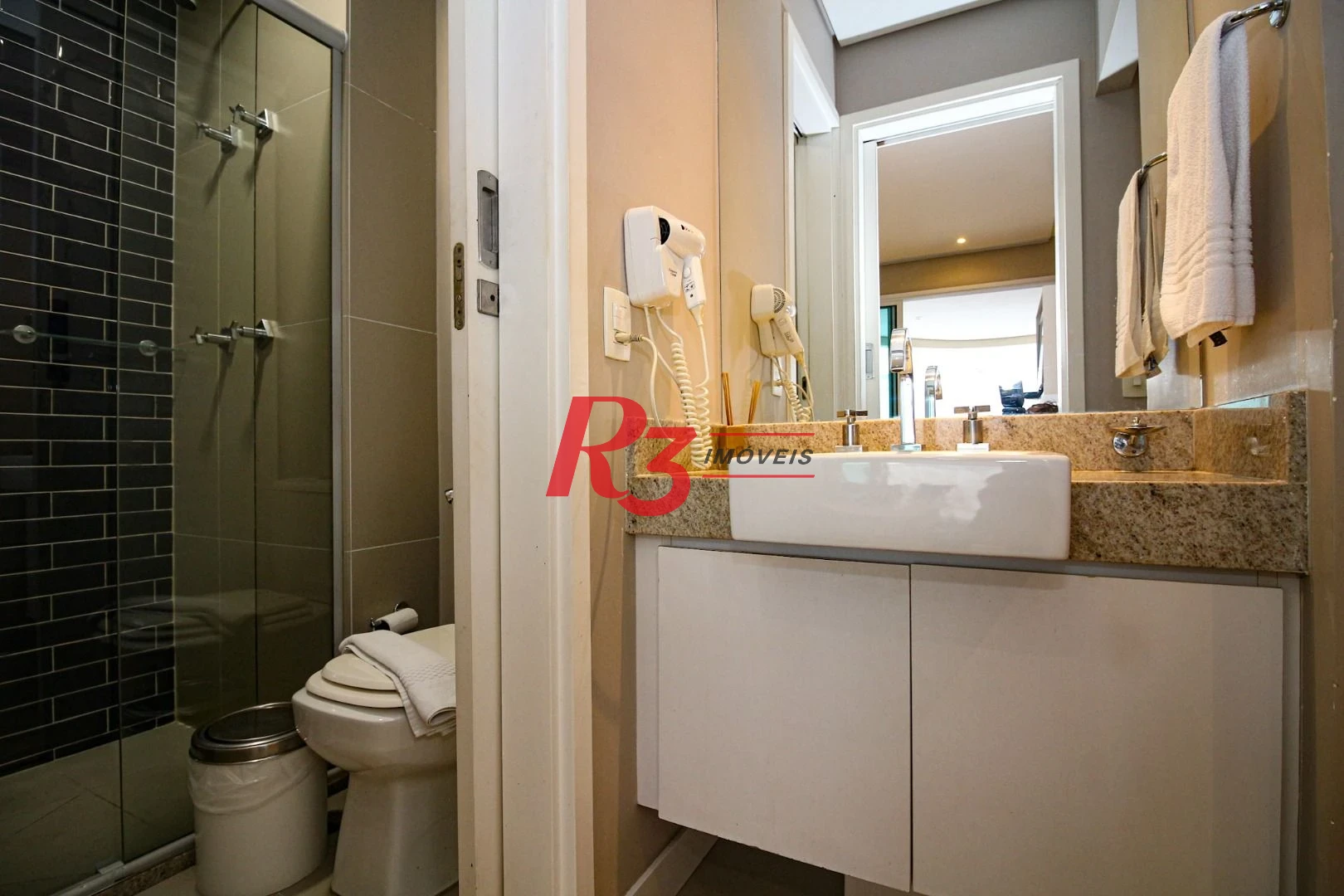 Apartamento à venda, 63 m² por R$ 835.000,00 - Pompéia - Santos/SP