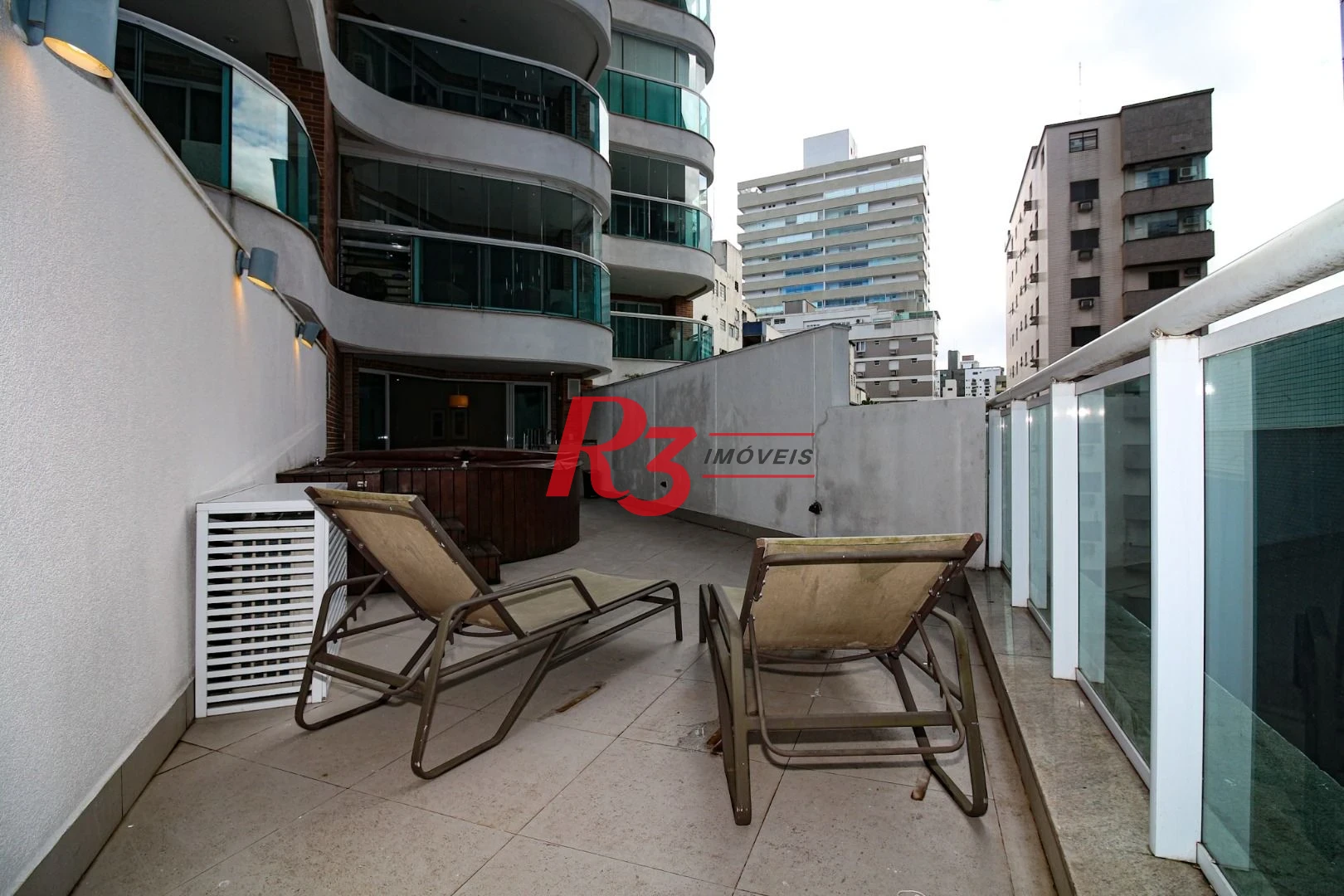 Apartamento à venda, 63 m² por R$ 835.000,00 - Pompéia - Santos/SP