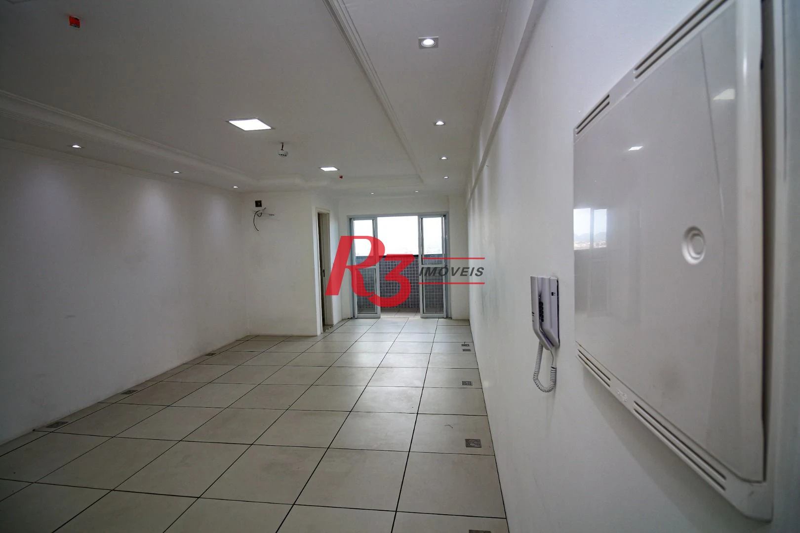 Sala para alugar, 43 m² por R$ 2.700,00/mês - Encruzilhada - Santos/SP