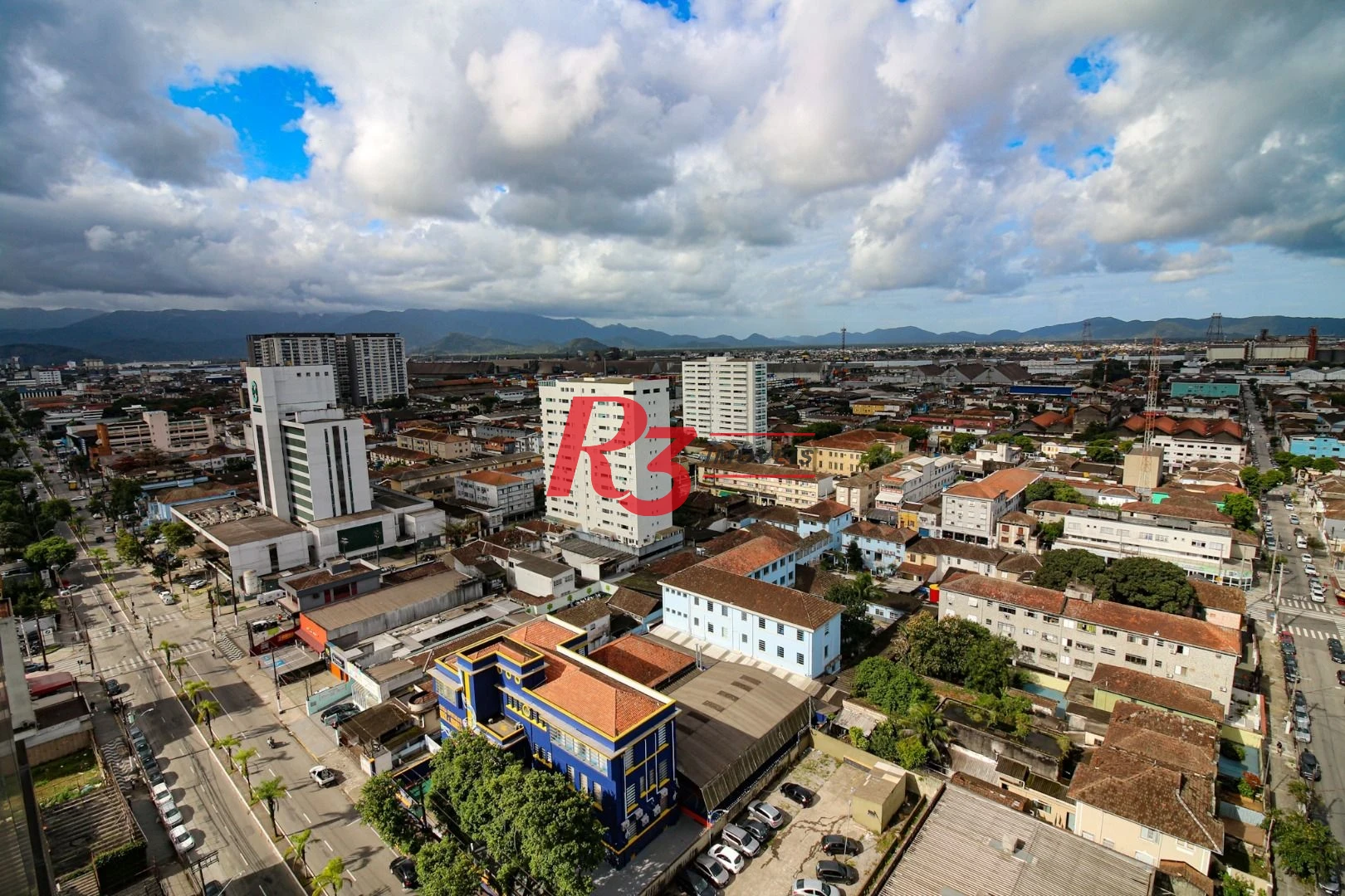 Sala para alugar, 43 m² por R$ 2.700,00/mês - Encruzilhada - Santos/SP