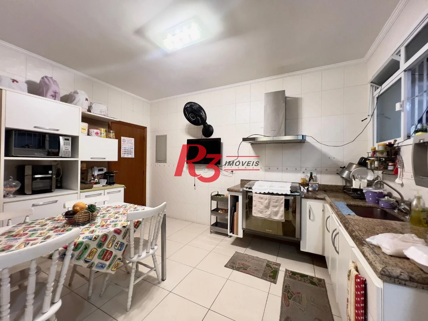 Casa à venda, 182 m² por R$ 1.250.000,00 - Embaré - Santos/SP