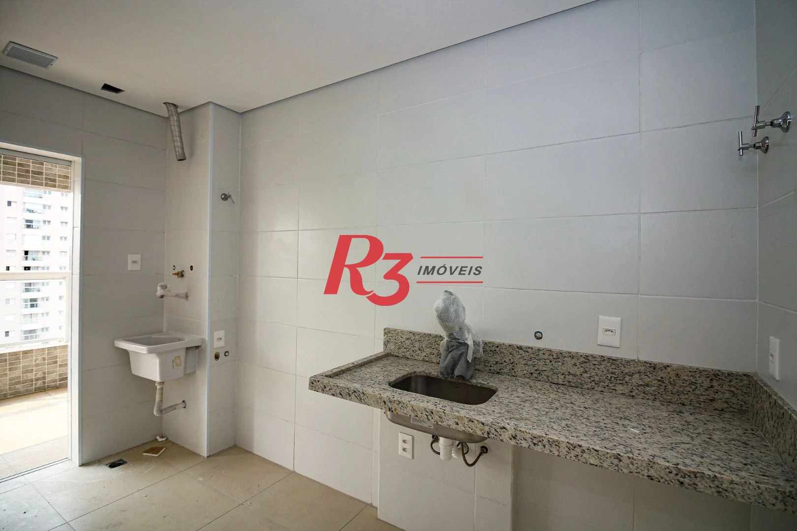 Apartamento com 1 dormitório à venda, 56 m² por R$ 800.000,00 - Boqueirão - Santos/SP